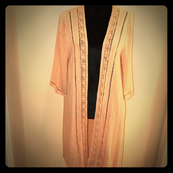Forever 21 Tops - Forever 21 - F21 - Pink Kimono